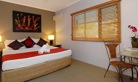Australis Cairns Beach Resort - Taree Accommodation 3