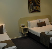 Bluewater Harbour Motel Bowen - Taree Accommodation