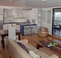 Cairns Aquarius on The Esplanade - Taree Accommodation