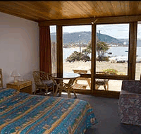 Silver Sands Hotel Motel Resort - Taree Accommodation