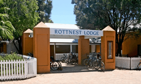 Rottnest Lodge - Taree Accommodation