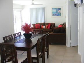 Port Douglas Outrigger Apartments - Taree Accommodation 5