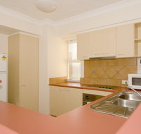San Mateo on Broadbeach - Taree Accommodation