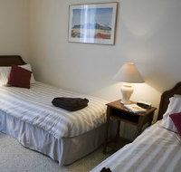Hillsview Tourist Apartments - Taree Accommodation