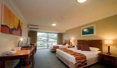 Airlie Beach Hotel - Taree Accommodation 2