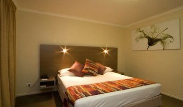 Airlie Beach Hotel - Taree Accommodation 3
