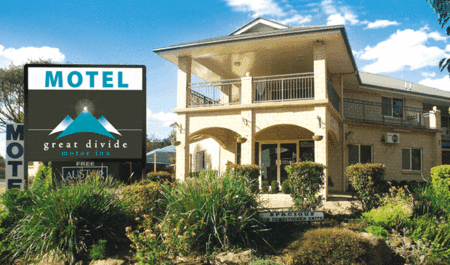 Great Divide Motor Inn - Taree Accommodation 0