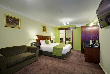 Comfort Inn And Suites Georgian Albury - Taree Accommodation 1
