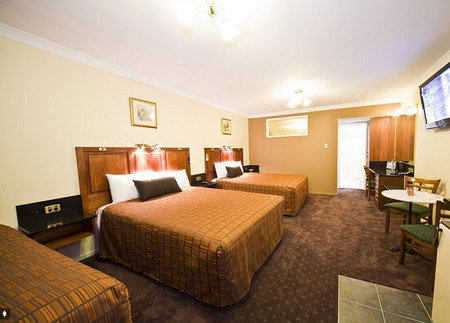 Comfort Inn And Suites Georgian Albury - Taree Accommodation 4