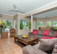 The Villas Palm Cove - Taree Accommodation