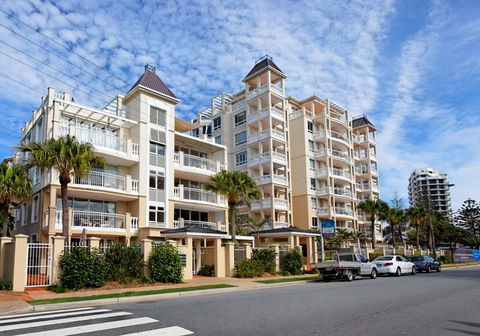 La Grande Apartments Broadbeach - Taree Accommodation 7