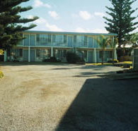 Troubridge Hotel - Taree Accommodation