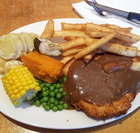 West Ryde Hotel - Taree Accommodation