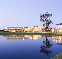 The Crowne Plaza Hotel - Taree Accommodation