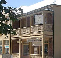 Cobb  Co Court Boutique Hotel - Taree Accommodation
