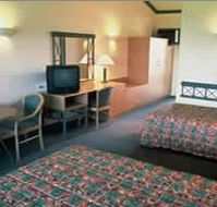 Camden Valley Country Club - Taree Accommodation