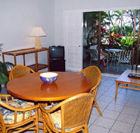 Latitude 16 Holiday Apartments - Taree Accommodation