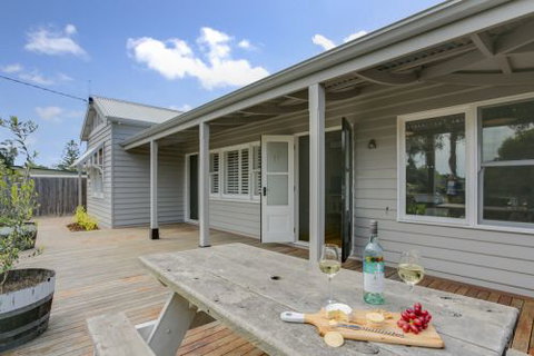 Blakiston House - Taree Accommodation 4