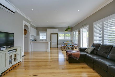 Blakiston House - Taree Accommodation 7