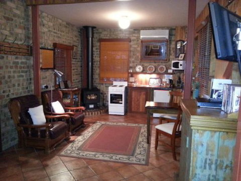 Eagle Foundry B & B - Taree Accommodation 3