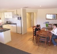 Copper Cove Holiday Villas - Taree Accommodation