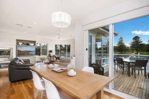 Hearn's Port Fairy Accommodation - Taree Accommodation 2