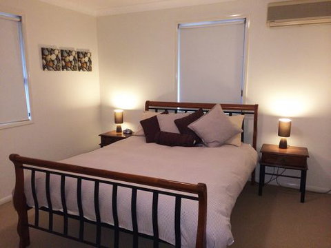 The Blue Cottage On Kent - Taree Accommodation 4