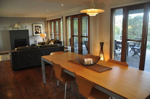 The Deck, Killcare - Taree Accommodation 0