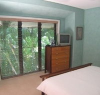 The Villa Port Douglas - Taree Accommodation
