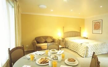 Best Western Plus The Tudor-Box Hill - Taree Accommodation 26