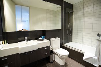 Amity South Yarra Apartments - Taree Accommodation 10