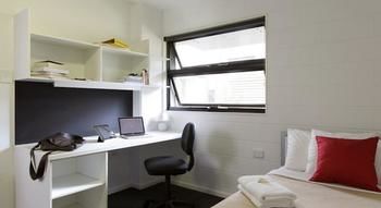 Western Sydney University Village- Parramatta Campus - Taree Accommodation 32