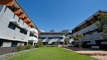 Western Sydney University Village- Parramatta Campus - Taree Accommodation 2