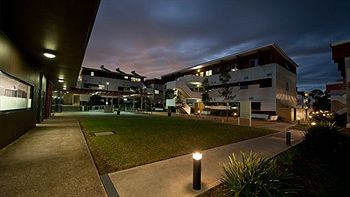 Western Sydney University Village- Parramatta Campus - Taree Accommodation 6