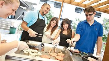 Western Sydney University Village- Parramatta Campus - Taree Accommodation 8