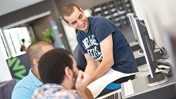 Western Sydney University Village- Parramatta Campus - Taree Accommodation 10