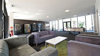 Western Sydney University Village- Parramatta Campus - Taree Accommodation 11