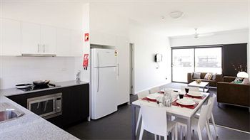 Western Sydney University Village- Parramatta Campus - Taree Accommodation 12