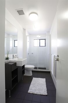 Western Sydney University Village- Parramatta Campus - Taree Accommodation 19