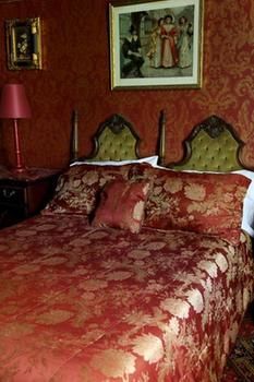 Shakespeare Hotel Surry Hills - Taree Accommodation 8