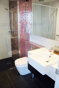 Apartments Melbourne Domain - Docklands - Taree Accommodation 33