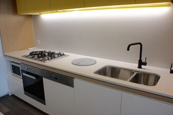 Apartments Melbourne Domain - Docklands - Taree Accommodation 49