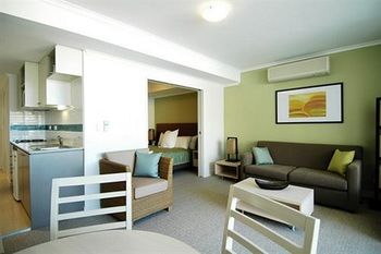 Ettalong Beach Apartments - Taree Accommodation 6