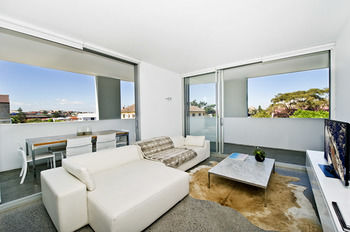 Bondi Beach Apartments - Taree Accommodation 5
