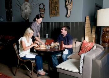 Zoofari Lodge, Taronga Western Plains Zoo - Taree Accommodation 11