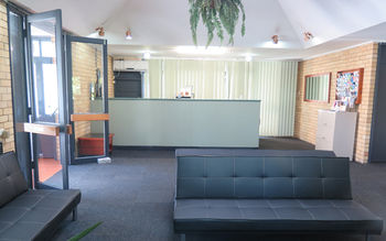 Amg Motel & Serviced Apartments - Taree Accommodation 8