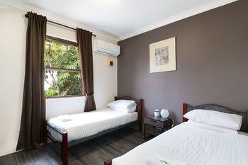 The Village Surry Hills - Taree Accommodation 19