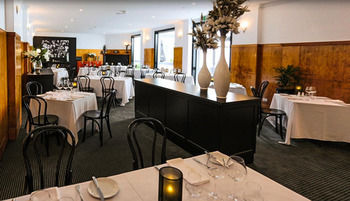 CH On Peel Boutique Hotel - Taree Accommodation 3