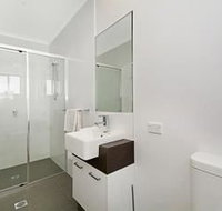 Cooroy Luxury Motel Apartments Noosa - Taree Accommodation