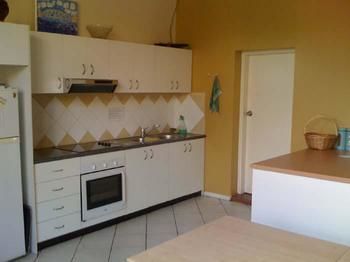 Sinclairs City Hostel - Taree Accommodation 0